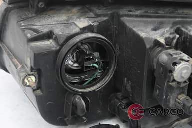 Фар десен за HYUNDAI SANTA FÉ II (CM) 2.2 CRDi 4x4 (2005)
