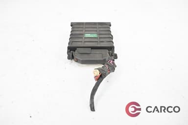 Компютър двигател 0280800104 за AUDI 80 седан (81, 85, B2) 1.8 (1978 - 1986)