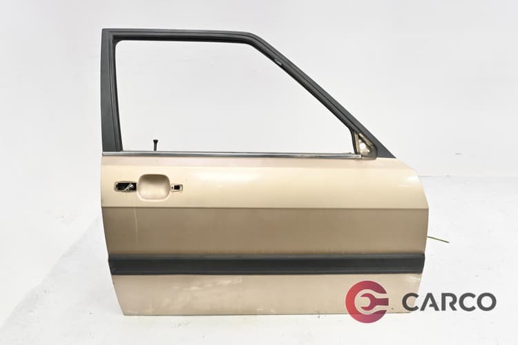 Врата предна дясна за AUDI 80 седан (81, 85, B2) 1.8 (1978 - 1986)