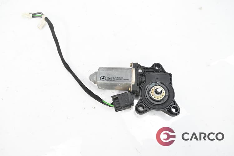 Машинка ел стъкло предна дясна A2208204542 за MERCEDES-BENZ C-CLASS седан (W203) C 180 (203.035) (2000 - 2007)
