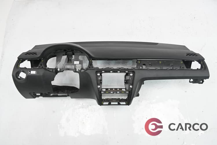 Арматурно табло за SKODA RAPID Spaceback (NH1) 1.6 TDI (2012)