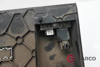 USB и AUX порт за SKODA RAPID Spaceback (NH1) 1.6 TDI (2012)