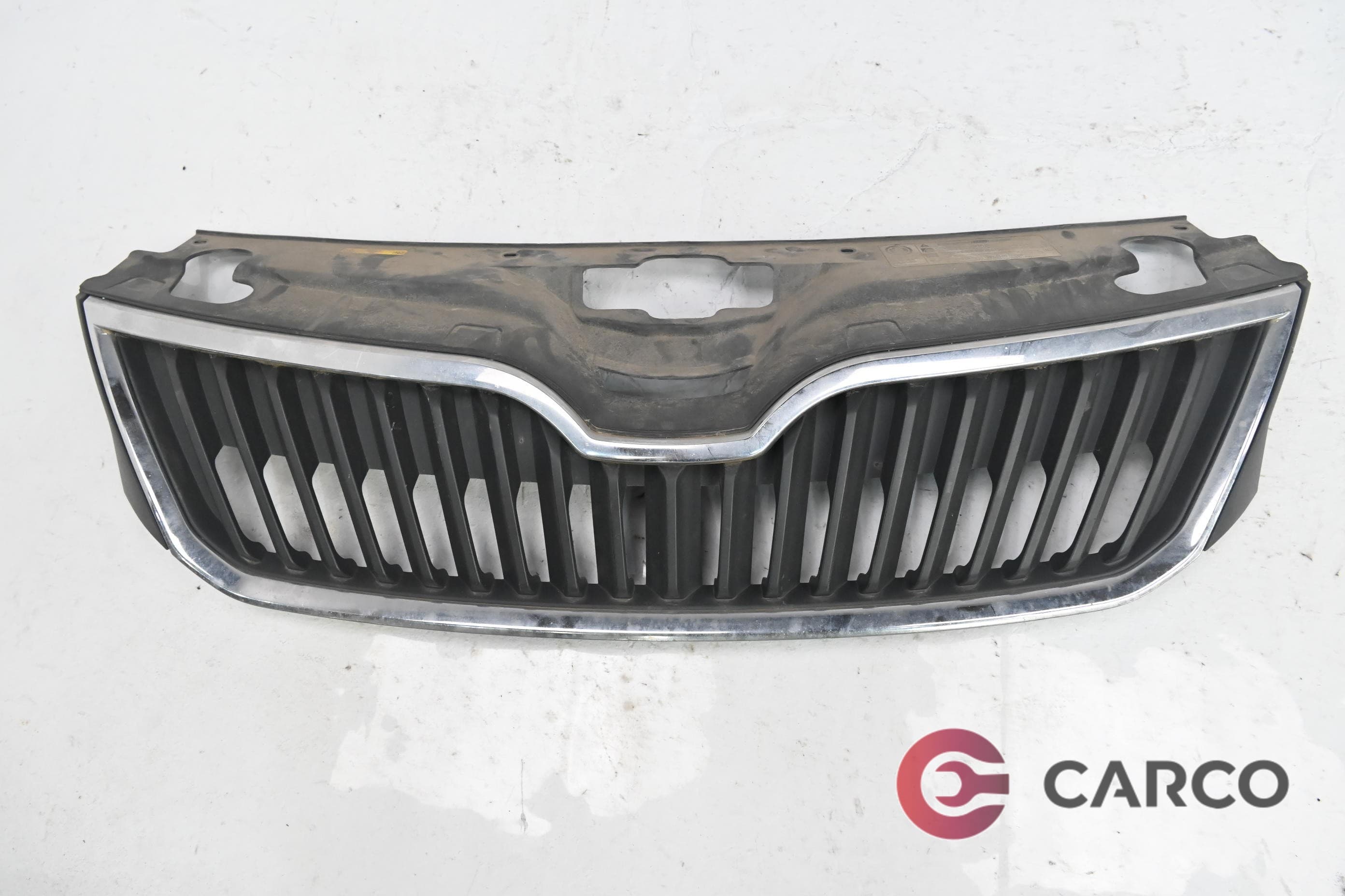 Декоративна решетка за SKODA RAPID Spaceback (NH1) 1.6 TDI (2012)