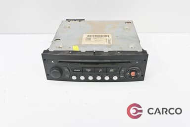 Радио CD 98041626XT01 за PEUGEOT EXPERT Tepee Facelift (VF3V_) 2.0 HDi 130 (2007)