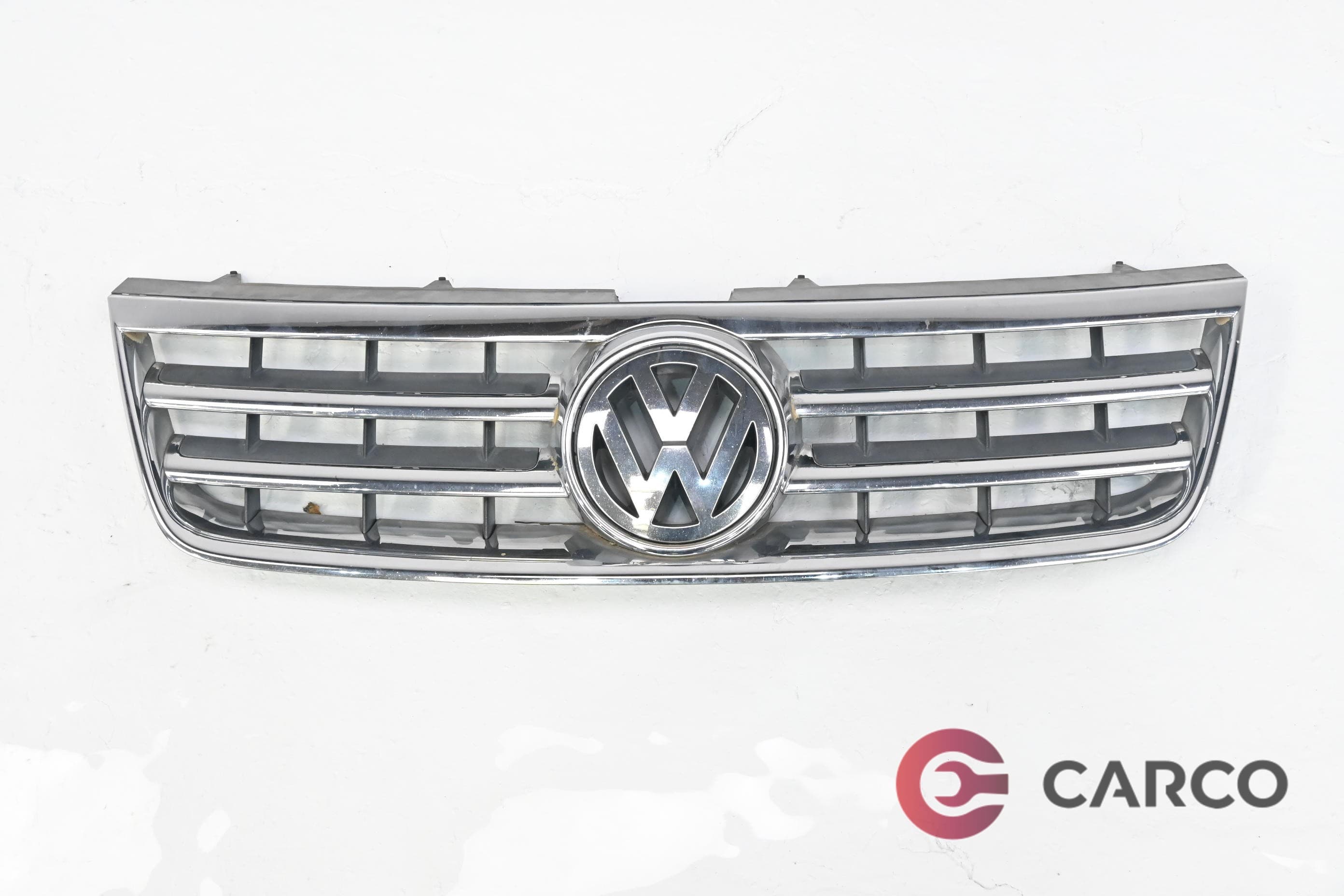 Декоративна решетка с емблема за VW TOUAREG (7LA, 7L6, 7L7) 3.2 V6 (2002 - 2010)