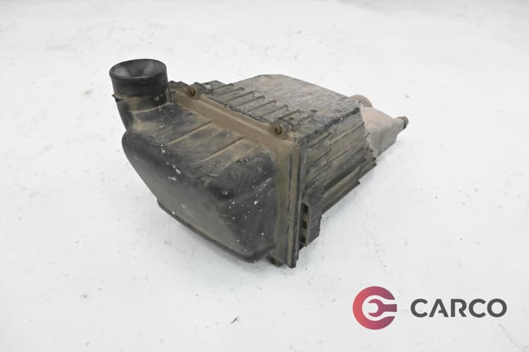 Кутия въздушен филтър за PEUGEOT 206 хетчбек (2A/C) 1.4 16V (1998)