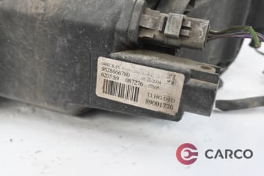 Фар десен за PEUGEOT 206 хетчбек (2A/C) 1.4 16V (1998)