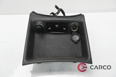 Панел копчета с запалка за HYUNDAI SANTA FÉ II (CM) 2.2 CRDi 4x4 (2005)