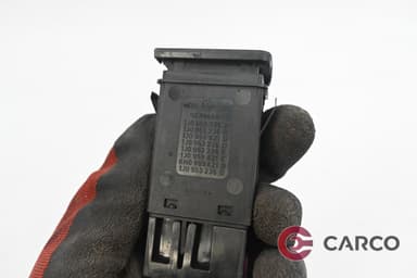 Копче подгрев задно стъкло 1J0959621 за VW GOLF Mk IV (1J1) 2.3 V5 (1997 - 2005)