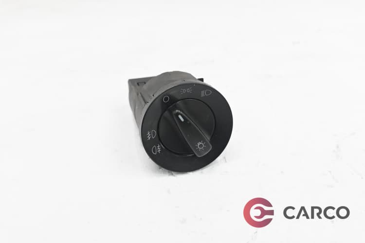 Ключ реглаж фарове 1C0941531A за VW GOLF Mk IV (1J1) 2.3 V5 (1997 - 2005)