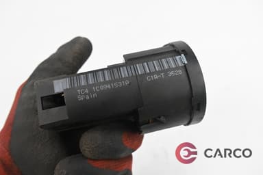 Ключ реглаж фарове 1C0941531A за VW GOLF Mk IV (1J1) 2.3 V5 (1997 - 2005)