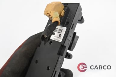 Панел копчета ел стъкла 1J4959857 за VW GOLF Mk IV (1J1) 2.3 V5 (1997 - 2005)