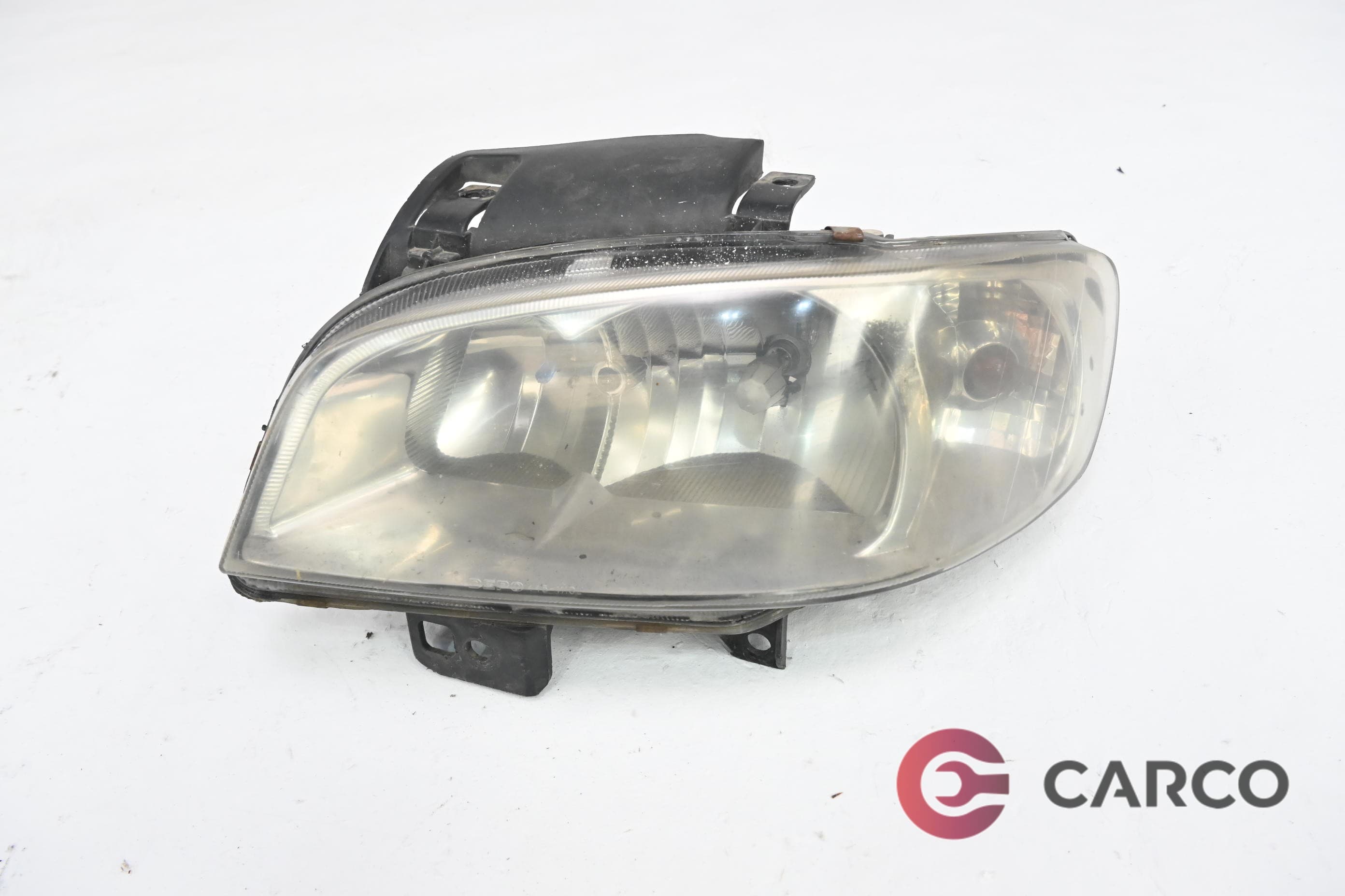 Фар ляв за SEAT CORDOBA Vario Facelift (6K5) 1.4 MPI (1999 - 2002)