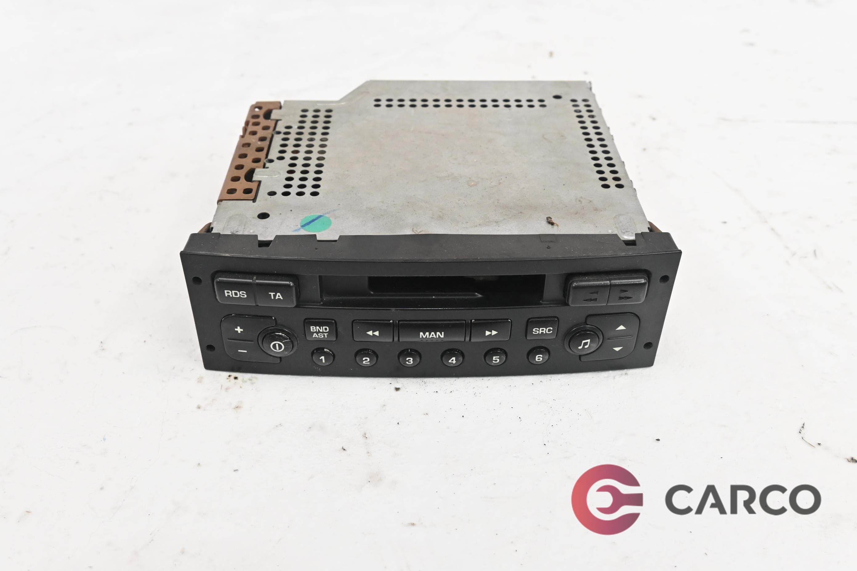 Радио касетофон 963659747700 за PEUGEOT 307 (3A/C) 1.6 (2000)