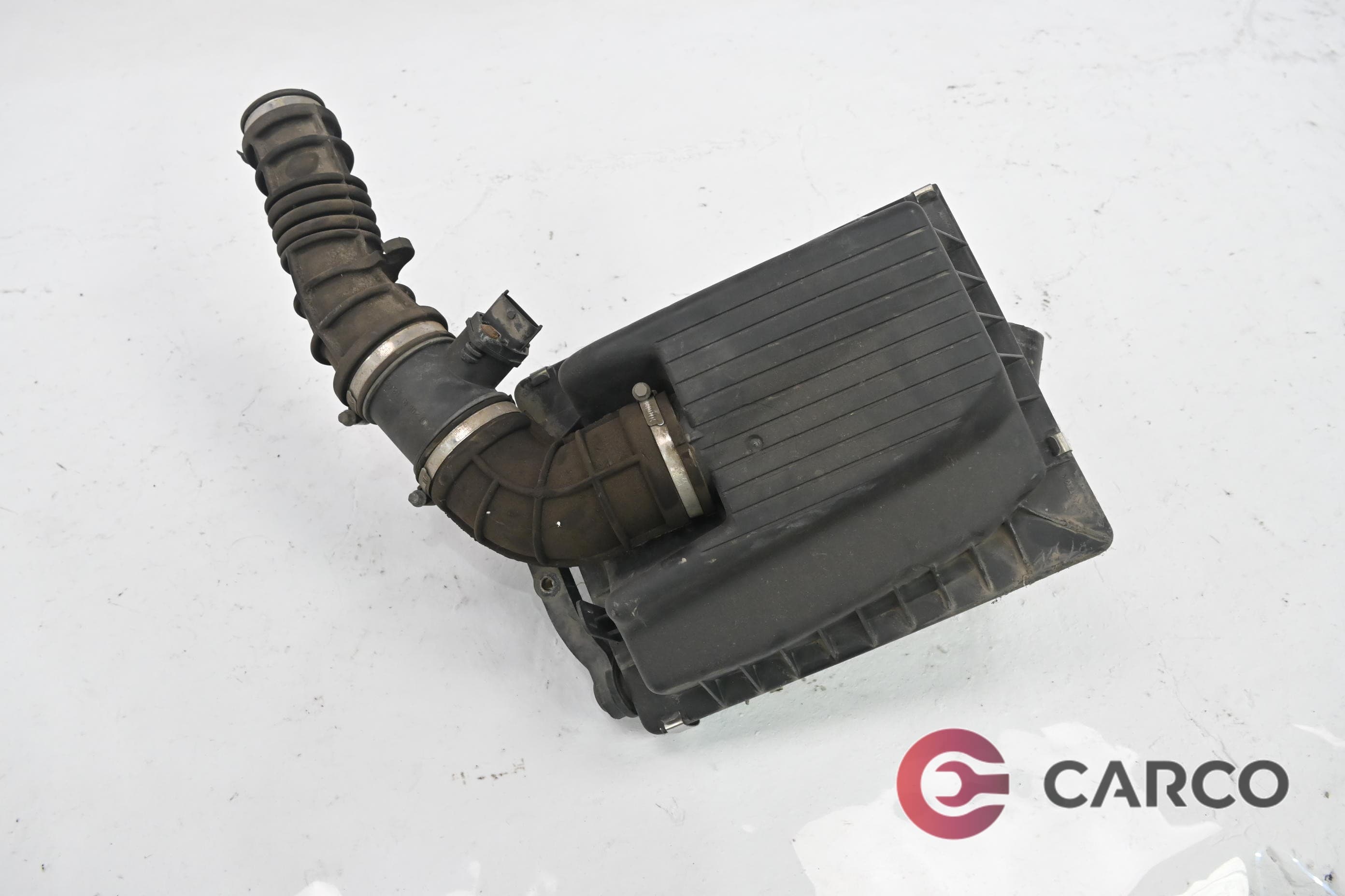Кутия въздушен филтър с дебитомер за OPEL ASTRA G седан (F69_) 1.7 CDTI (1998 - 2009)