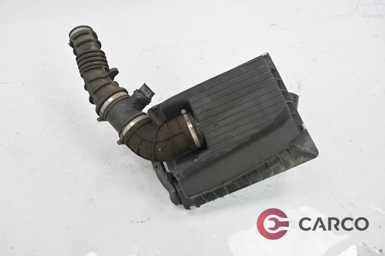 Кутия въздушен филтър с дебитомер за OPEL ASTRA G седан (F69_) 1.7 CDTI (1998 - 2009)
