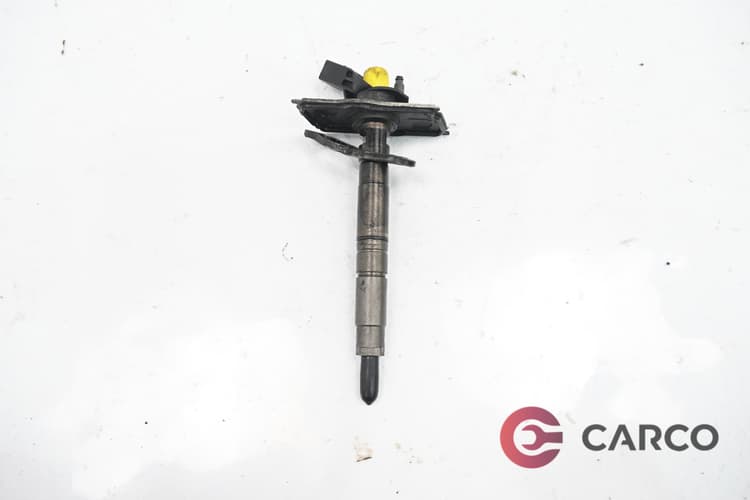 Дюза дизел 057130277AM 67RT6IF за AUDI A8 (4H_) 4.2 TDI quattro (2009)