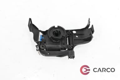 Моторче клапа парно V3268003 за SKODA RAPID (NH3) 1.2 (2012)