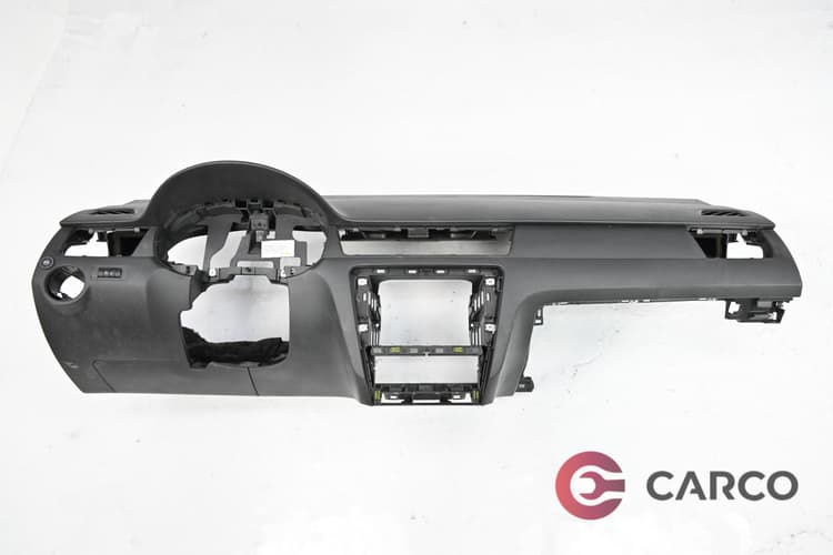 Арматурно табло за SKODA RAPID (NH3) 1.2 (2012)