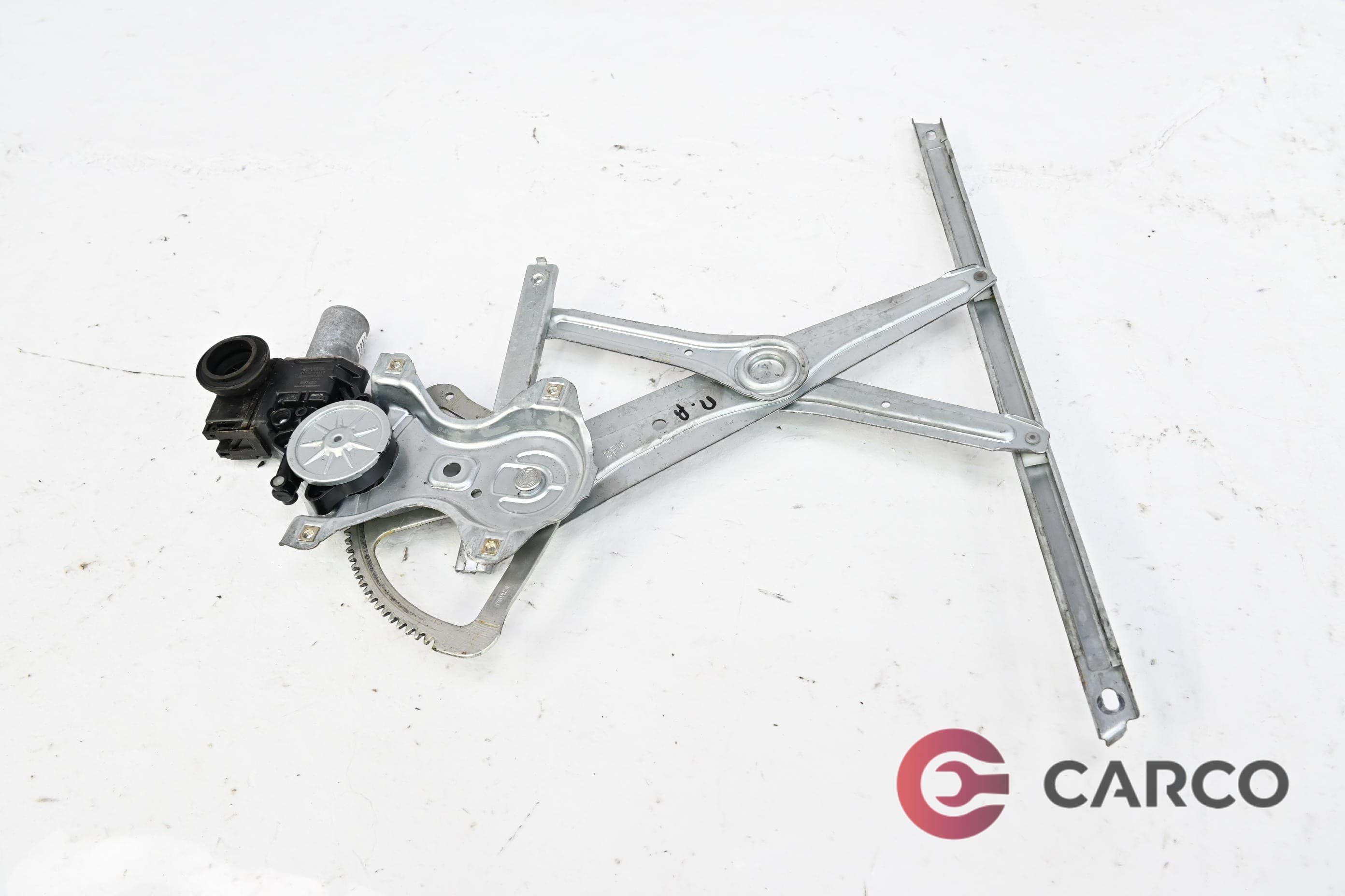 Машинка ел стъкло със стъклоповдигач предна дясна 85710-F4010 за TOYOTA C-HR 1.8 hybrid (2016 - 2023)
