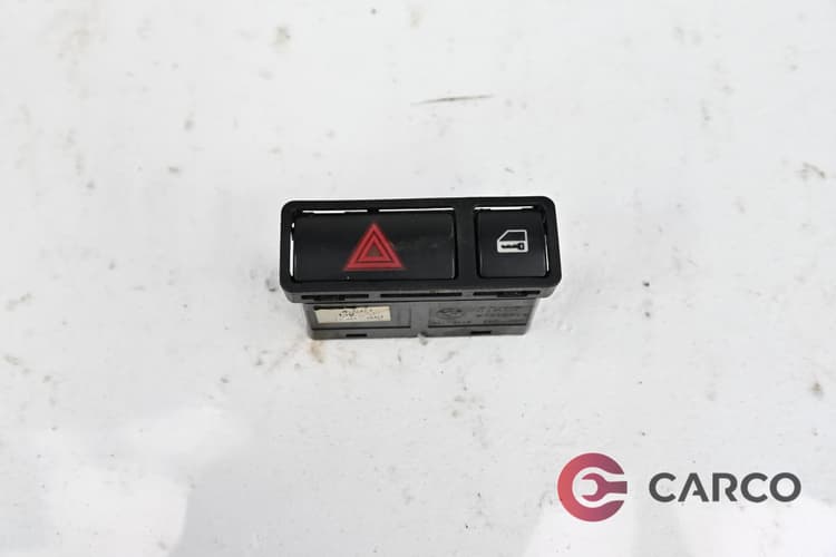 Копчета аварийни светлини и централно заключване за BMW X5 (E53) 3.0 d (2000 - 2006)