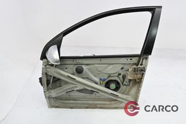 Врата предна лява с огледало за VW GOLF V (1K1) 1.9 TDI (2003 - 2009)