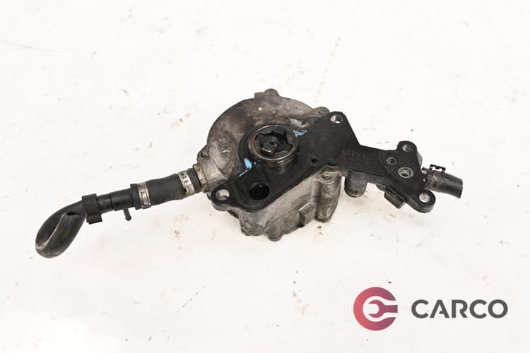 Вакуум помпа 038 145 209 за AUDI A4 Avant (8ED, B7) 2.0 TDI quattro (2004 - 2008)