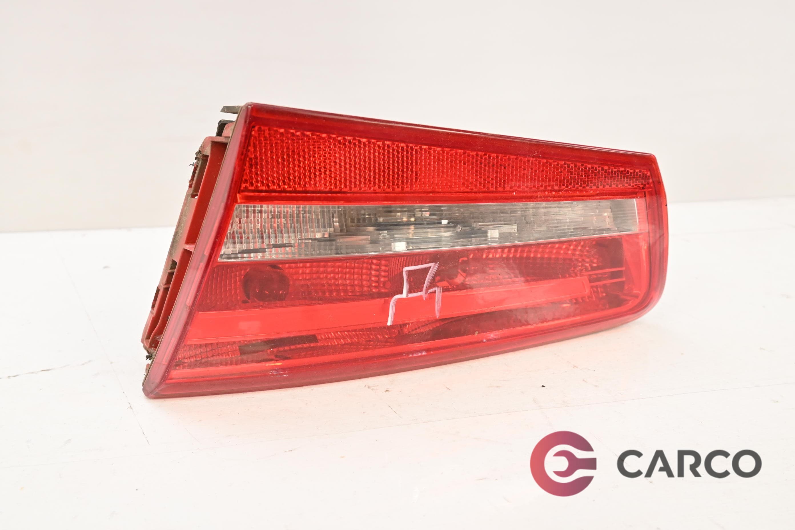 Стоп вътрешен десен Десен волан 4G5 945 094 за AUDI A6 (4G2, C7, 4GC) 2.0 TDI (2010)