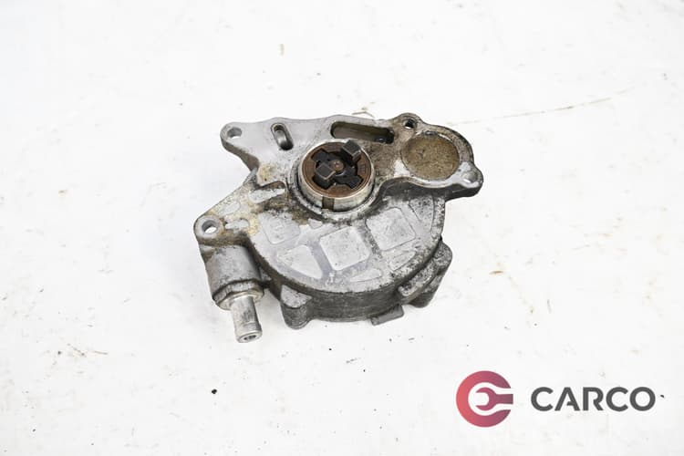 Вакуум помпа 03L 145 100 за AUDI A6 (4G2, C7, 4GC) 2.0 TDI (2010)