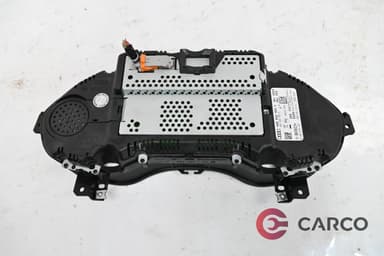 Километраж Десен волан 4G8 920 950 K за AUDI A6 (4G2, C7, 4GC) 2.0 TDI (2010)