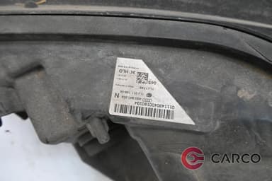 Фар десен Десен волан 4G0 941 004 за AUDI A6 (4G2, C7, 4GC) 2.0 TDI (2010)