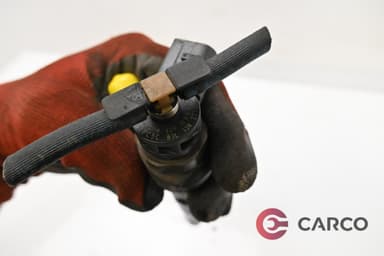 Дюза дизел CSIPC5C 03L 130 277J за AUDI A6 (4G2, C7, 4GC) 2.0 TDI (2010)