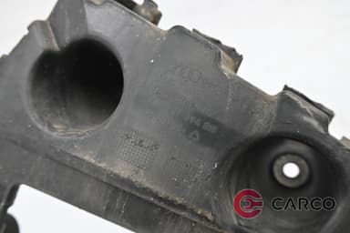 Държач задна броня десен 4G5 807 394 RH за AUDI A6 (4G2, C7, 4GC) 2.0 TDI (2010)