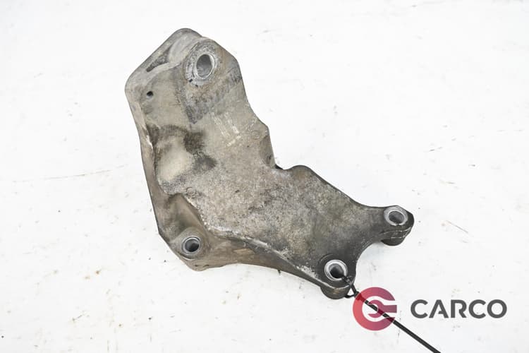 Конзола двигател дясна за Ford mustang 2.3 EcoBoost (2014 - 2023)