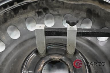 Резервна гума патерица 17 цола Goodyear 125/80 R17 DOT 3701 4.00Bx17H2 ET35 5x112 Ц.О.57.1 1 Брой за AUDI A4 (8E2, B6) 2.0 (2000 - 2004)