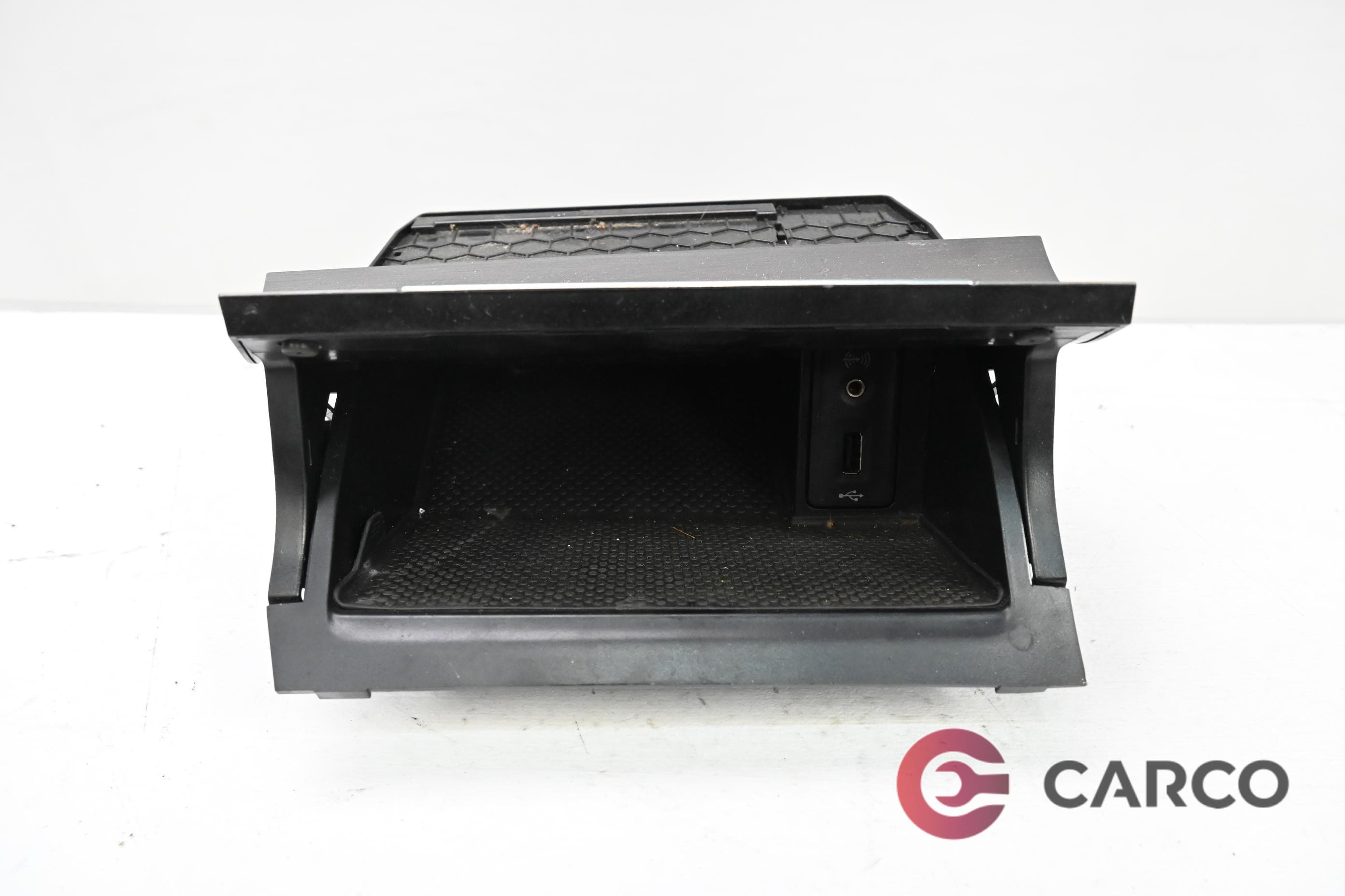 Пепелник 5G1 863 391 за VW GOLF VII (5G1, BE1) 1.8 TSI (2012)