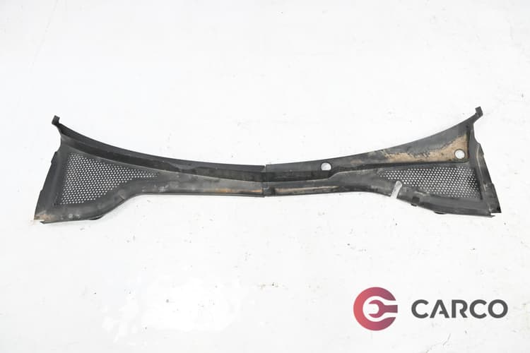 Лайсна под чистачки за VW GOLF VII (5G1, BE1) 1.8 TSI (2012)