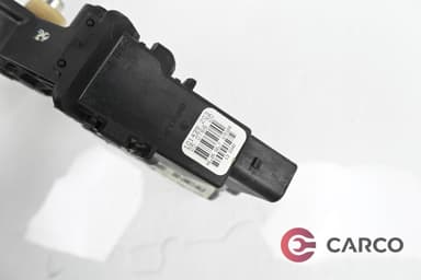 Машинка ел стъкло задна лява 3B9 839 751 CD за VW PASSAT седан B5.5 (3b3) 1.9 TDI (2000 - 2005)