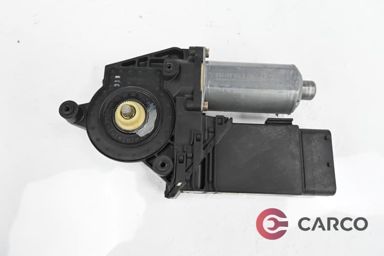 Машинка ел стъкло предна лява 3B4 837 751 GD за VW PASSAT седан B5.5 (3b3) 1.9 TDI (2000 - 2005)