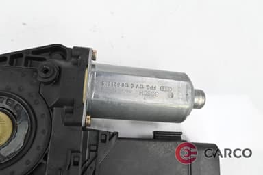 Машинка ел стъкло предна лява 3B4 837 751 GD за VW PASSAT седан B5.5 (3b3) 1.9 TDI (2000 - 2005)