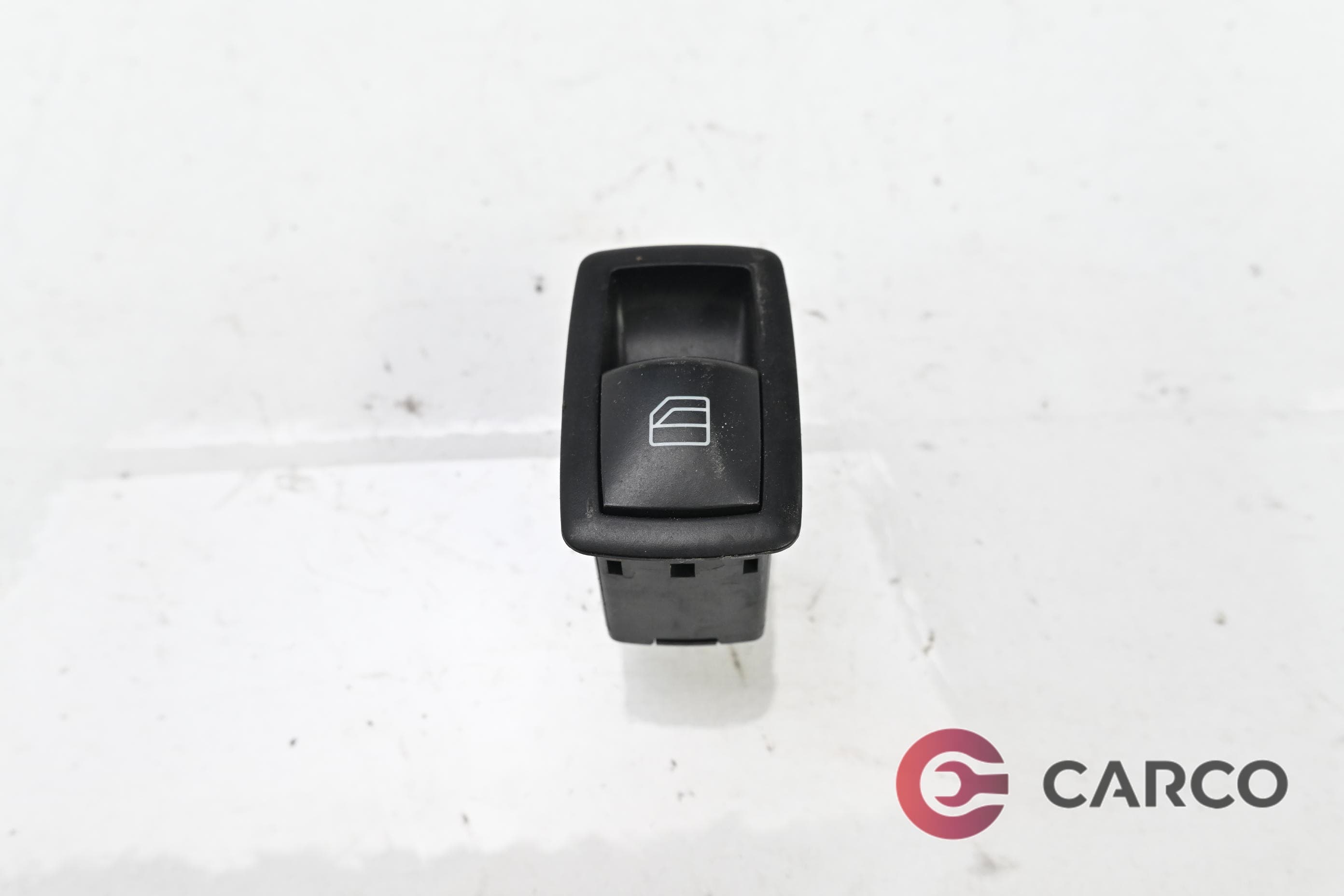 Копче ел стъкло задно ляво A 251 820 05 10 за MERCEDES-BENZ M-CLASS (W164) Facelift ML 300 CDI 4-matic (164.120) (2005)