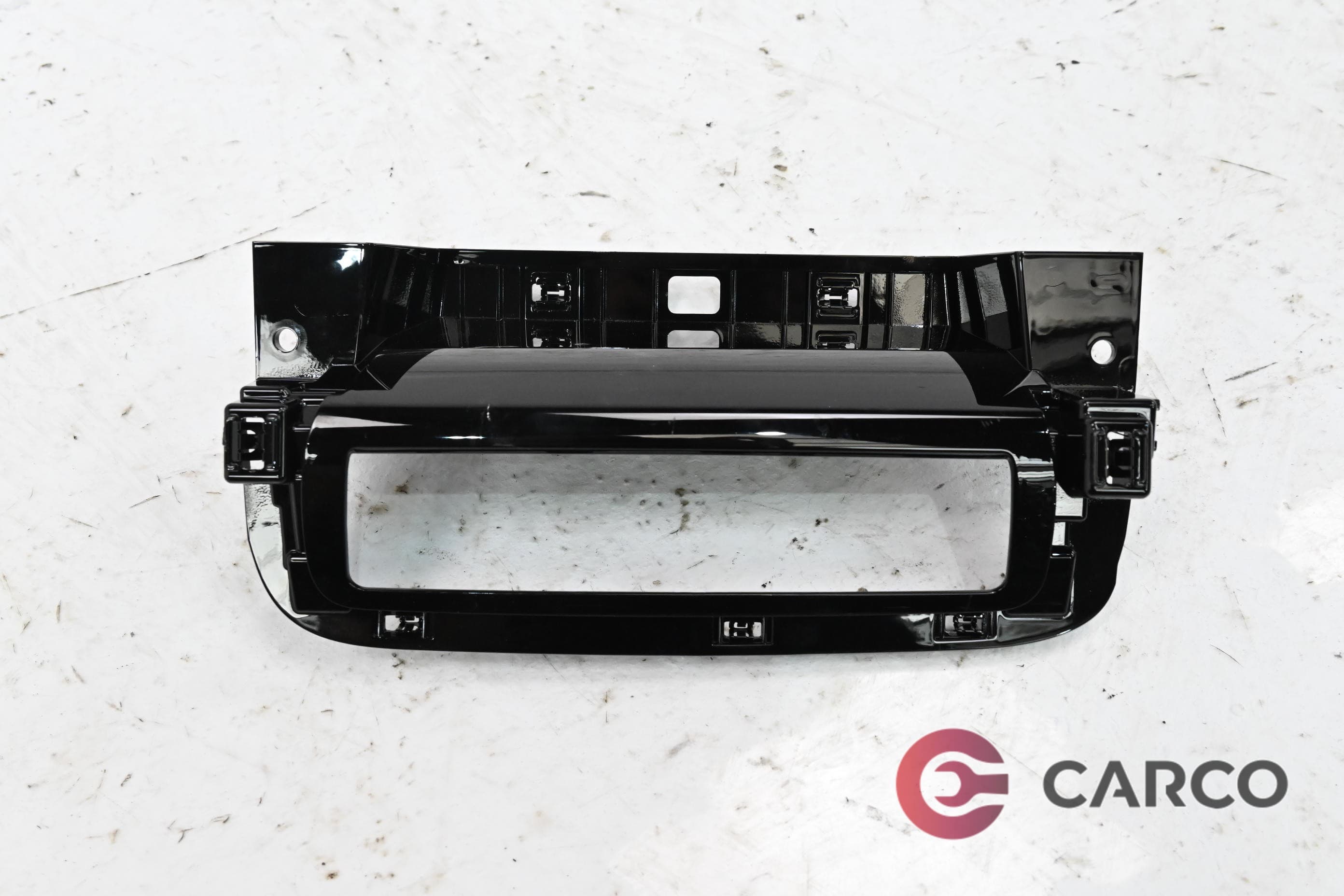 Интериорна лайсна 9855492480 за CITROEN C3 IV 1.2 PureTech (2024)