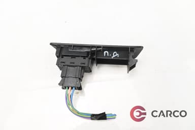 Панел копче ел стъкло преден десен 9674558977 за PEUGEOT 301 1.6 BlueHDi 100 (2012)
