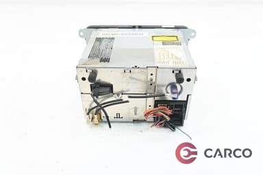 Мултимедия 1T0 035 194D за VW GOLF V (1K1) 1.6 FSI (2003 - 2009)