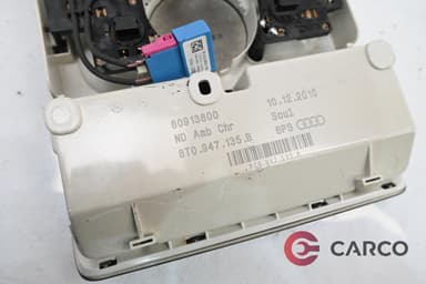 Плафон 8T0947135B за AUDI Q5 (8R) 3.0 TDI quattro (2008)