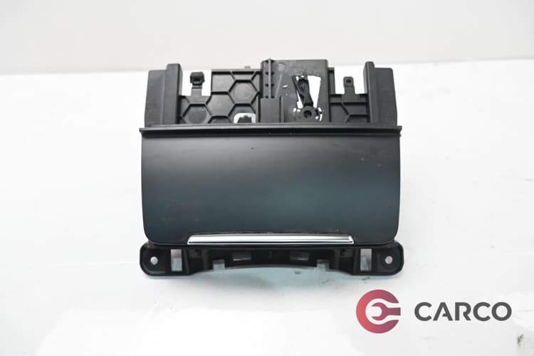 Пепелник 8K0 857 951 за AUDI Q5 (8R) 3.0 TDI quattro (2008)