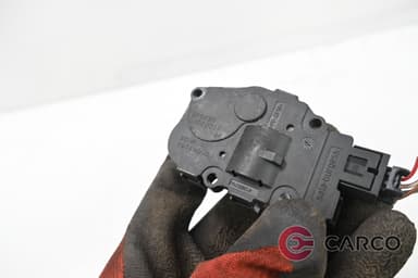 Моторче клапа парно K9749006 67 за AUDI Q5 (8R) 3.0 TDI quattro (2008)