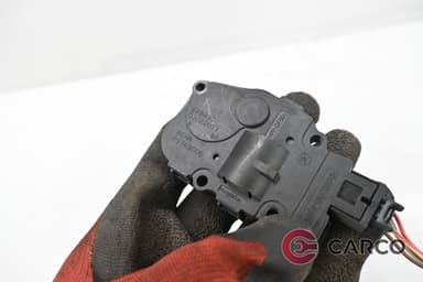 Моторче клапа парно K9749006 61 за AUDI Q5 (8R) 3.0 TDI quattro (2008)
