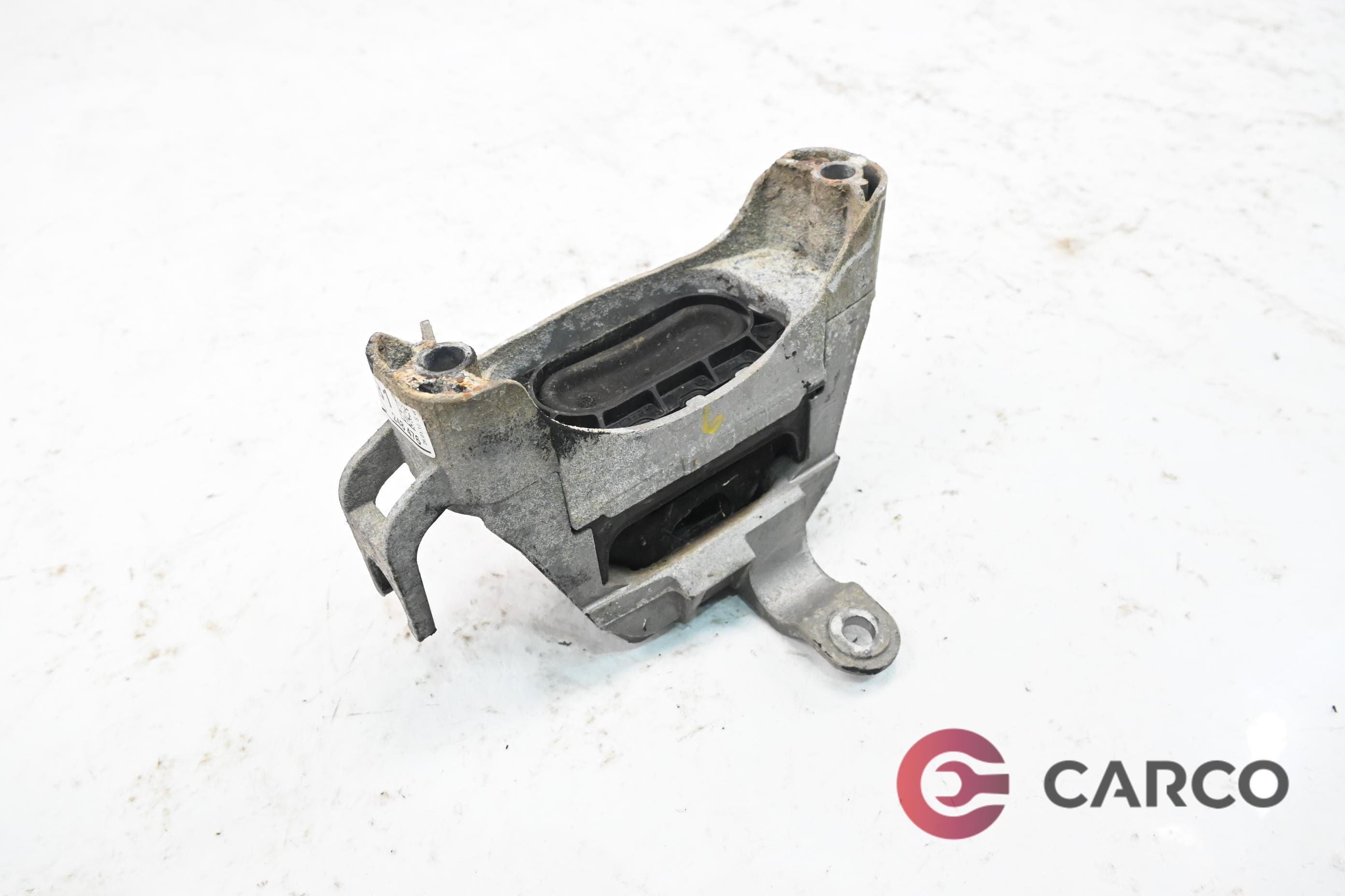 Тампон двигател 13248476 за OPEL ASTRA J Sports Tourer 1.7 CDTI (2010)