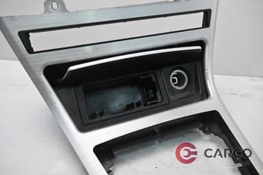 Лайсна около скоростен лост 3411706 за BMW X3 Facelift (E83) 2.0 d (2004 - 2011)